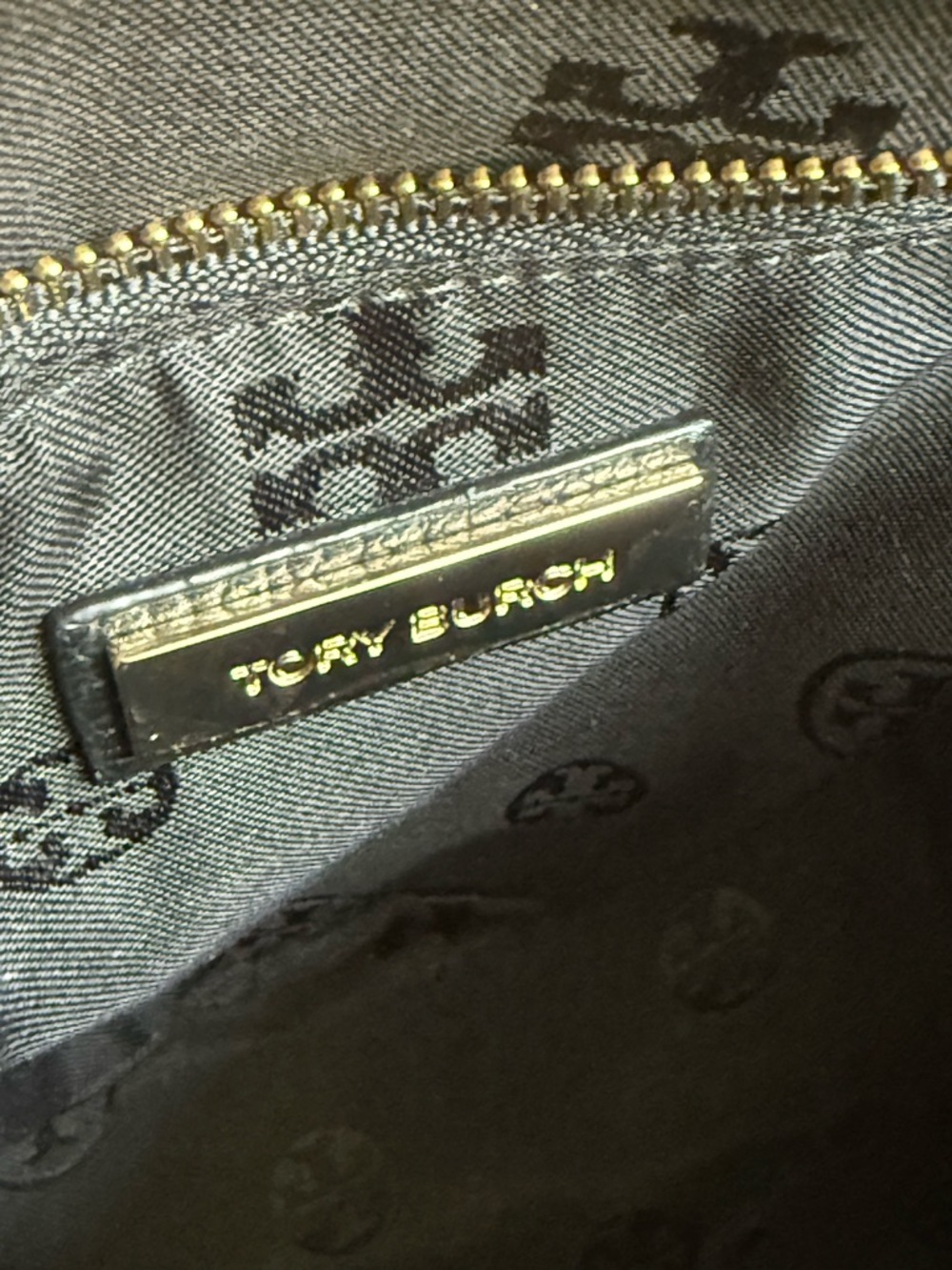Tory Burch Brody Leather Saddle Bag - Picture 10 of 11